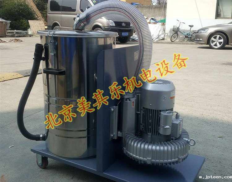 高压风机用于工业吸尘器实物图